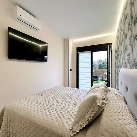 Flower Deluxe Bajo 2 6085