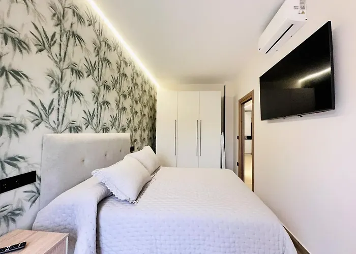 Flower Deluxe Bajo 2 6085 נוחה