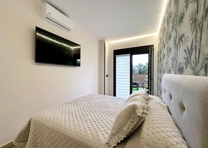 Flower Deluxe Bajo 2 6085