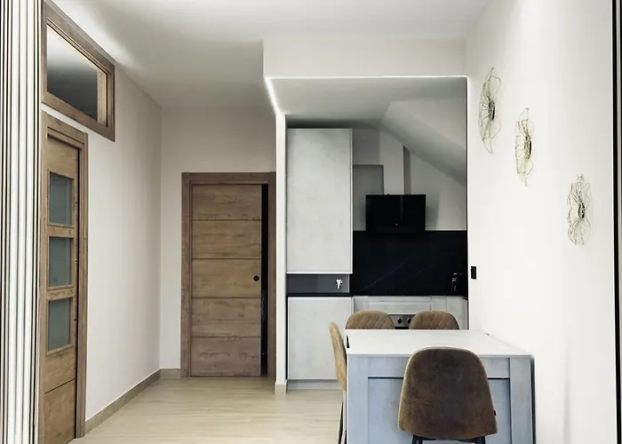 Flower Deluxe Bajo 2 6085 Apartment *